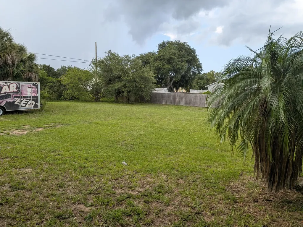 9225 101st Avenue Vero Beach FL 32967