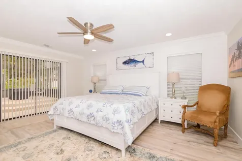 2411 NE Pinecrest Lakes Boulevard Jensen Beach FL 34957