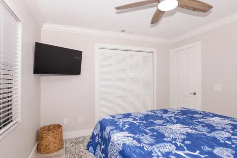 2411 NE Pinecrest Lakes Boulevard Jensen Beach FL 34957