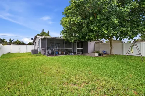 6871 SW 16th Court North Lauderdale FL 33068