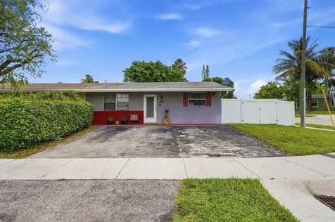 6871 SW 16th Court North Lauderdale FL 33068