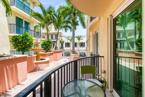 225 NE 1st Street Delray Beach FL 33444