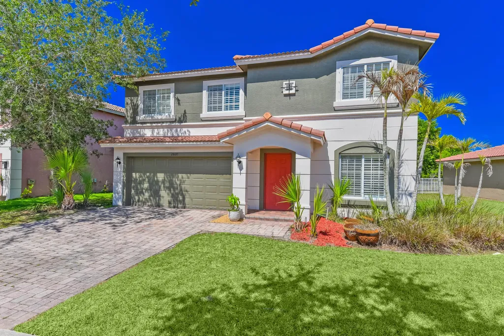 2020 SW Newport Isle Boulevard Port St Lucie FL 34953