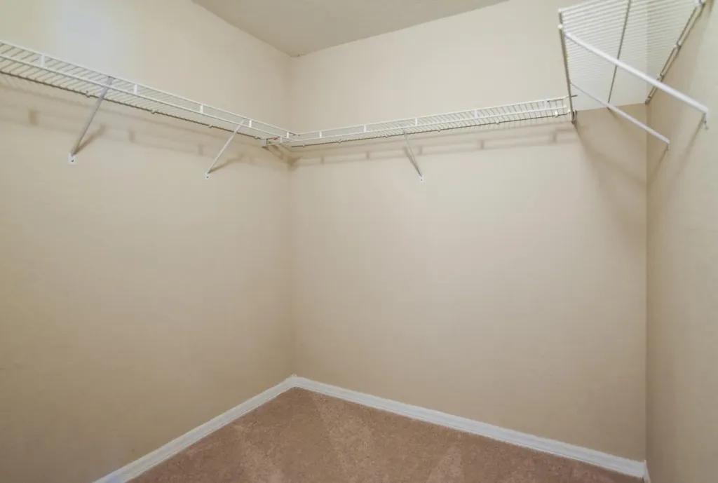 2020 SW Newport Isle Boulevard Port St Lucie FL 34953