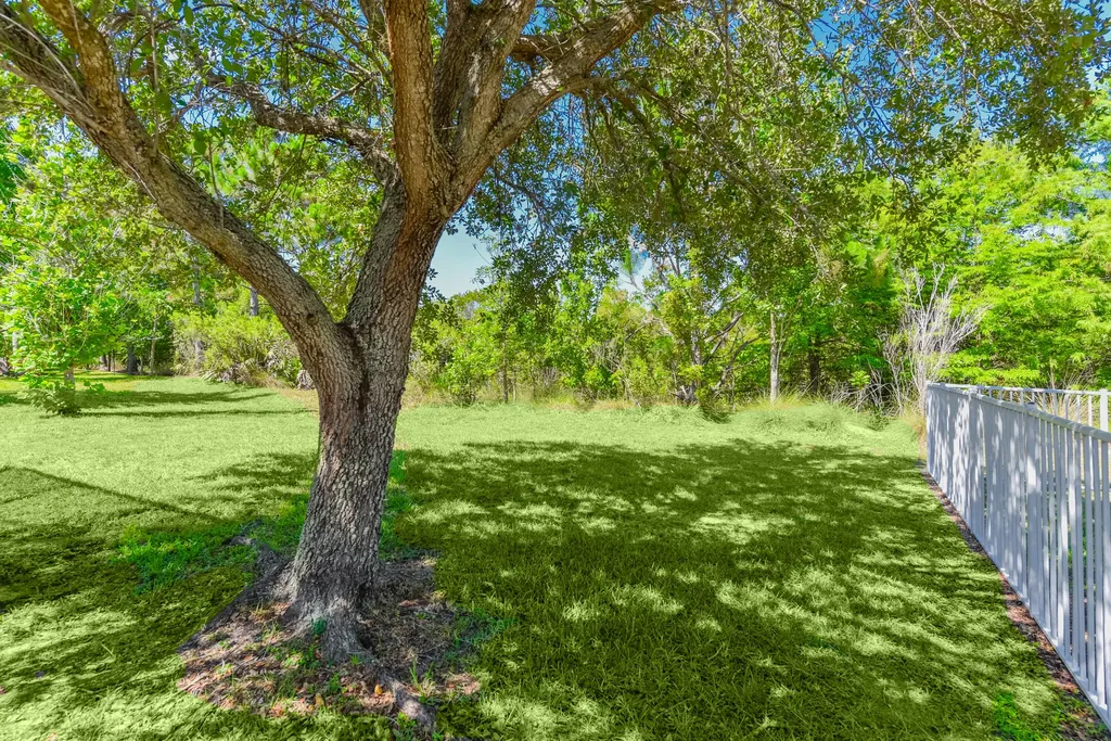 2020 SW Newport Isle Boulevard Port St Lucie FL 34953