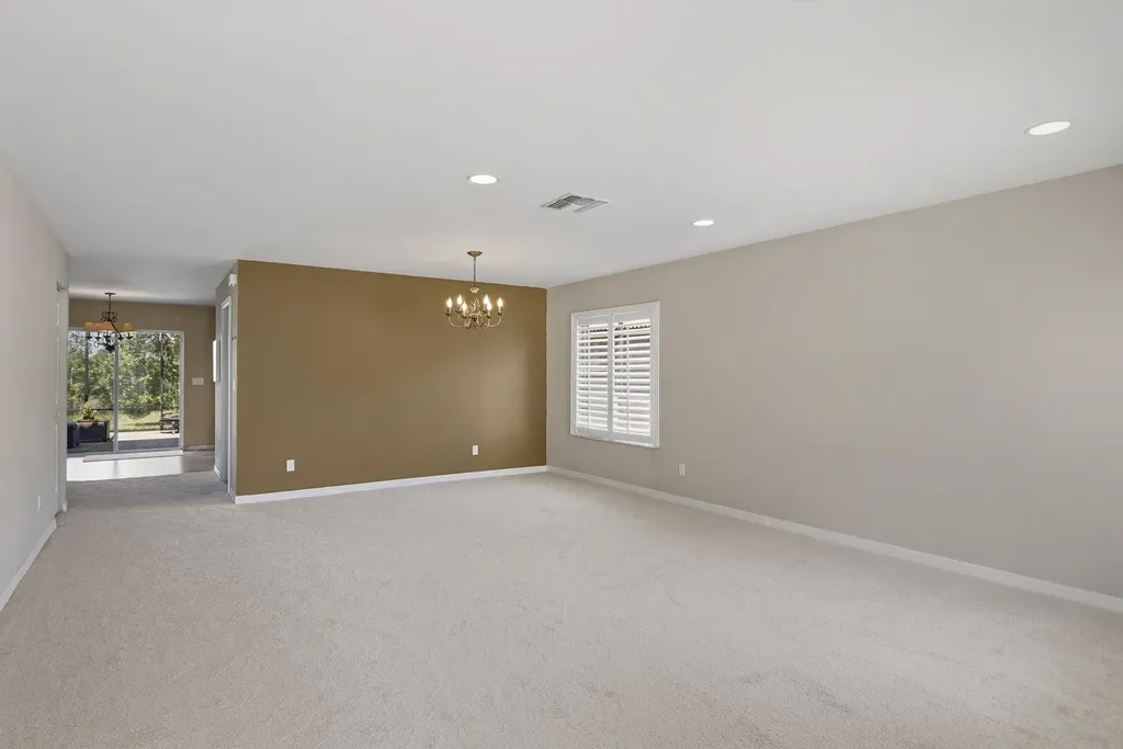2020 SW Newport Isle Boulevard Port St Lucie FL 34953