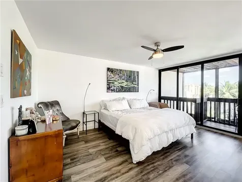 1100 SE 5th Court Pompano Beach FL 33060
