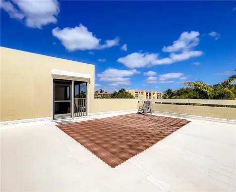 1100 SE 5th Court Pompano Beach FL 33060
