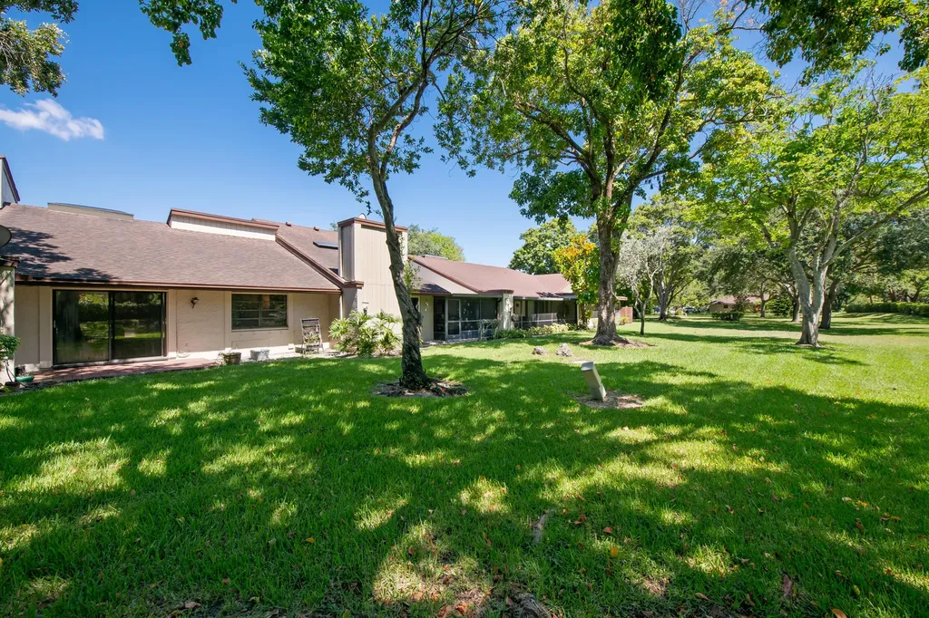 22656 Vistawood Way Boca Raton FL 33428