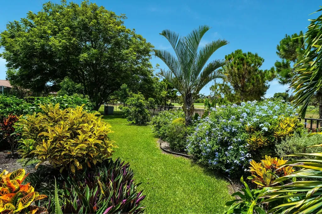 10644 Avenue Of The Pga Palm Beach Gardens FL 33418
