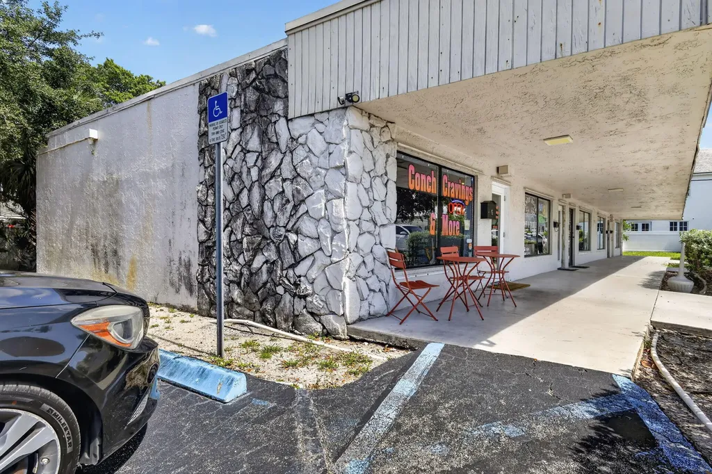 1191 N Federal Highway Delray Beach FL