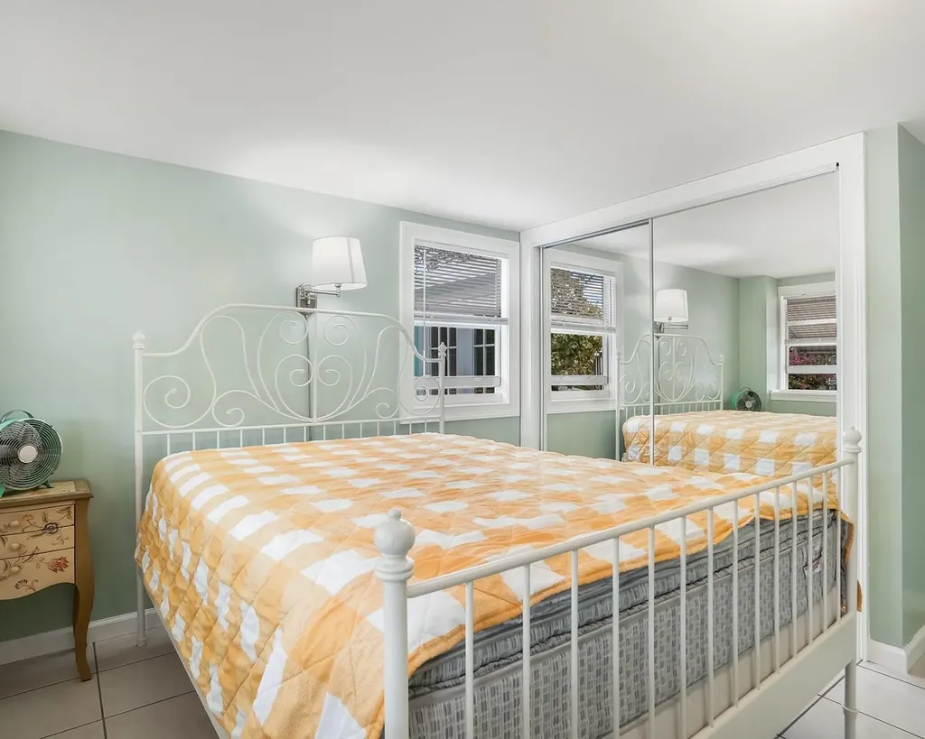 1680 SW 84th Avenue Davie FL 33324