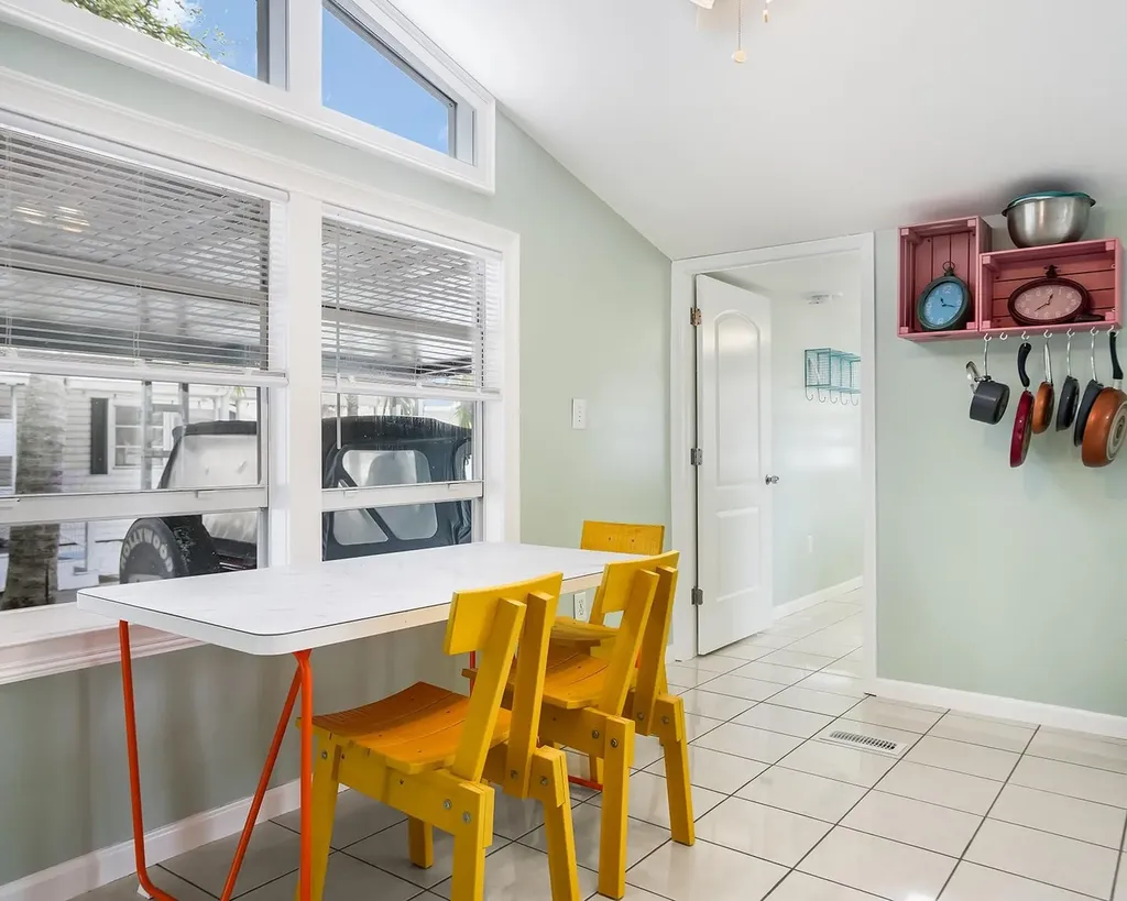 1680 SW 84th Avenue Davie FL 33324