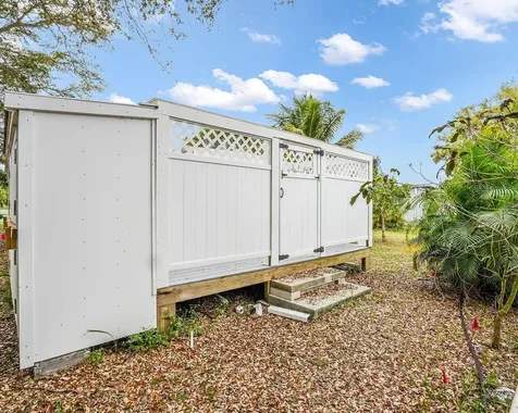 1680 SW 84th Avenue Davie FL 33324