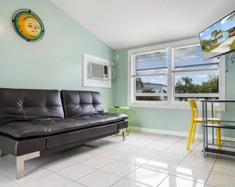 1680 SW 84th Avenue Davie FL 33324
