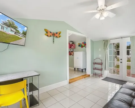 1680 SW 84th Avenue Davie FL 33324