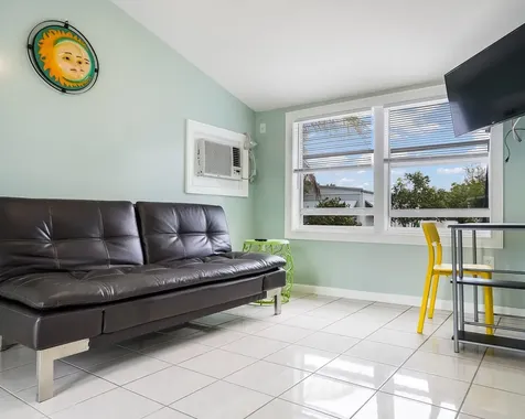 1680 SW 84th Avenue Davie FL 33324