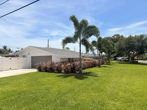 541 Ibis Drive Delray Beach FL 33444