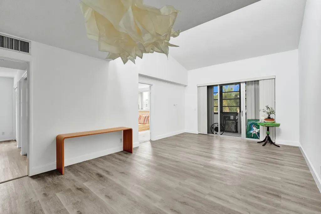 2540 Boundbrook Boulevard West Palm Beach FL 33406