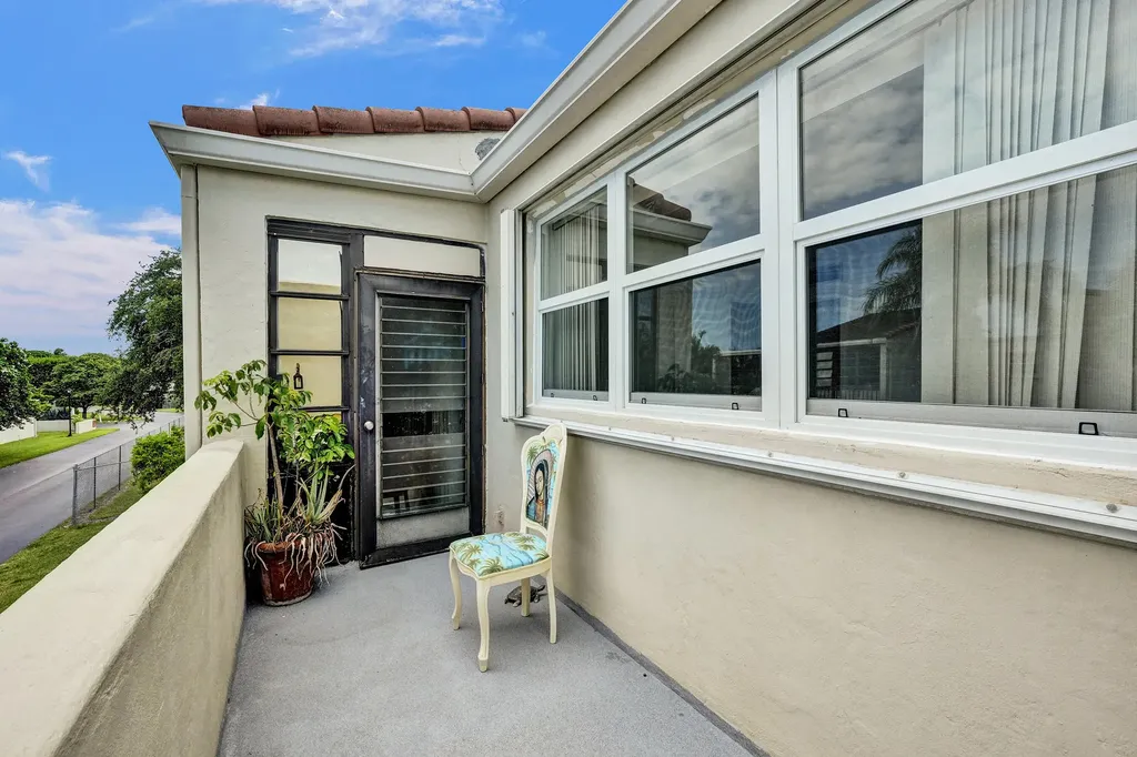 2540 Boundbrook Boulevard West Palm Beach FL 33406