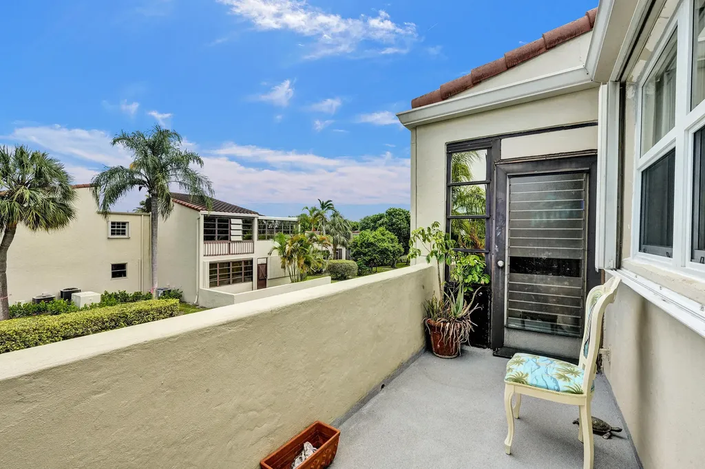 2540 Boundbrook Boulevard West Palm Beach FL 33406