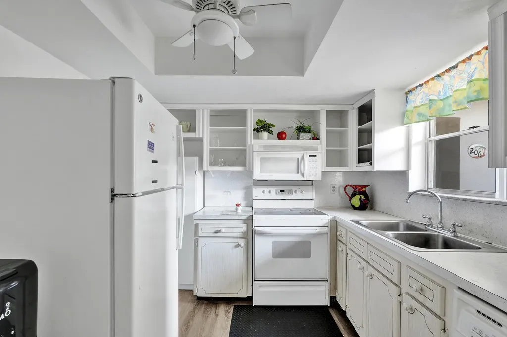 2540 Boundbrook Boulevard West Palm Beach FL 33406