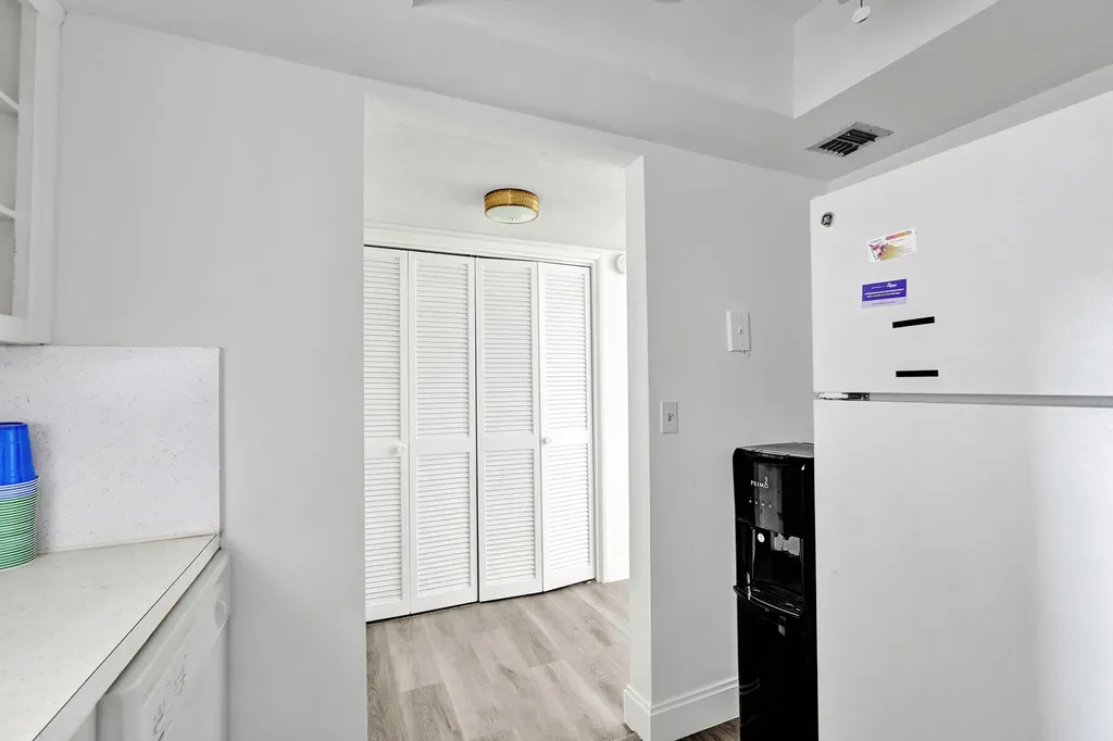 2540 Boundbrook Boulevard West Palm Beach FL 33406