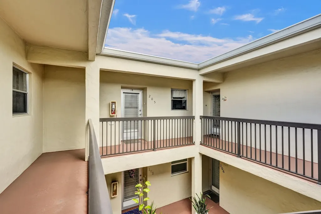 2540 Boundbrook Boulevard West Palm Beach FL 33406