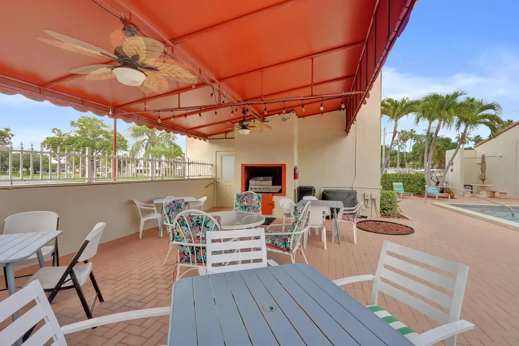 2540 Boundbrook Boulevard West Palm Beach FL 33406