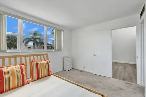 2540 Boundbrook Boulevard West Palm Beach FL 33406