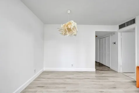 2540 Boundbrook Boulevard West Palm Beach FL 33406