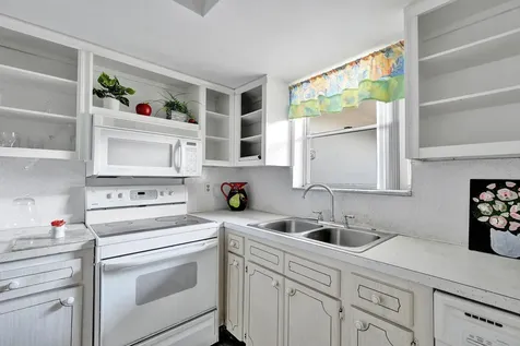 2540 Boundbrook Boulevard West Palm Beach FL 33406