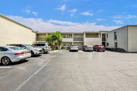2540 Boundbrook Boulevard West Palm Beach FL 33406
