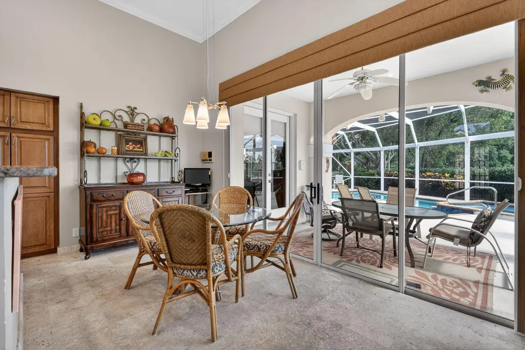 402 Eagleton Cove Way Palm Beach Gardens FL 33418