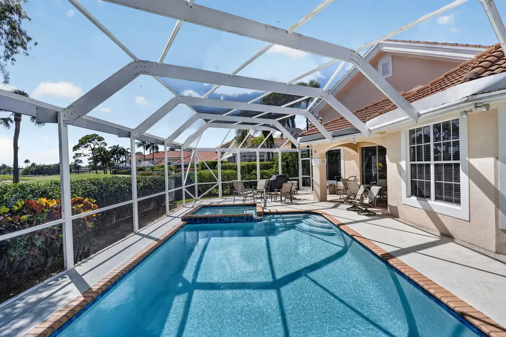 402 Eagleton Cove Way Palm Beach Gardens FL 33418