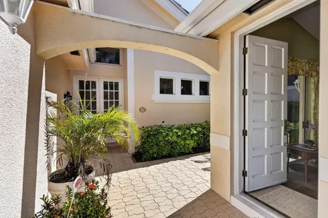 402 Eagleton Cove Way Palm Beach Gardens FL 33418