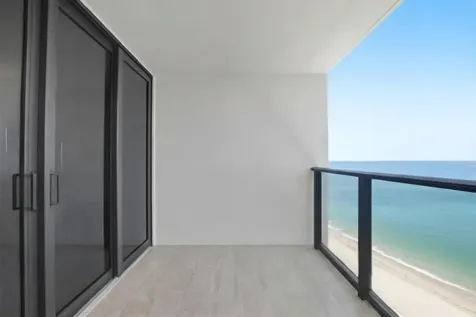2301 S Ocean Drive Hollywood FL 33019