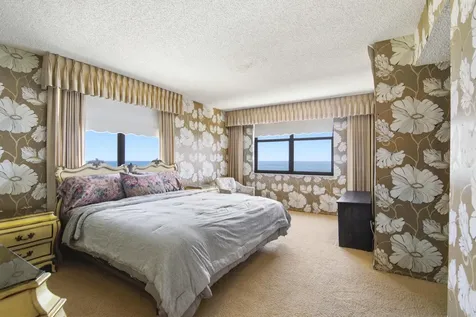 2301 S Ocean Drive Hollywood FL 33019