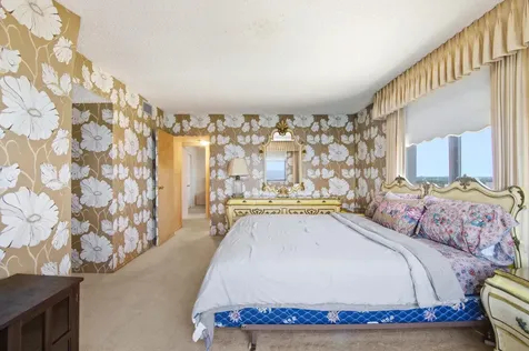 2301 S Ocean Drive Hollywood FL 33019