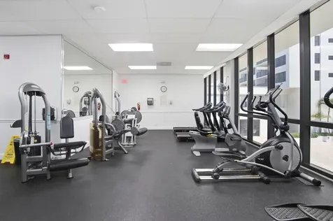 2301 S Ocean Drive Hollywood FL 33019