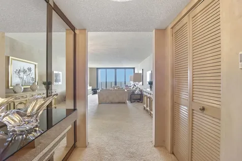 2301 S Ocean Drive Hollywood FL 33019