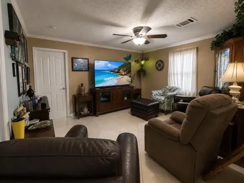 2908 SE 37th Avenue Okeechobee FL 34974