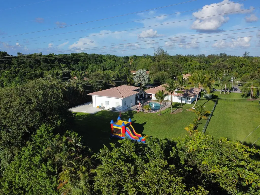 2681 SW 156th Avenue Davie FL 33331
