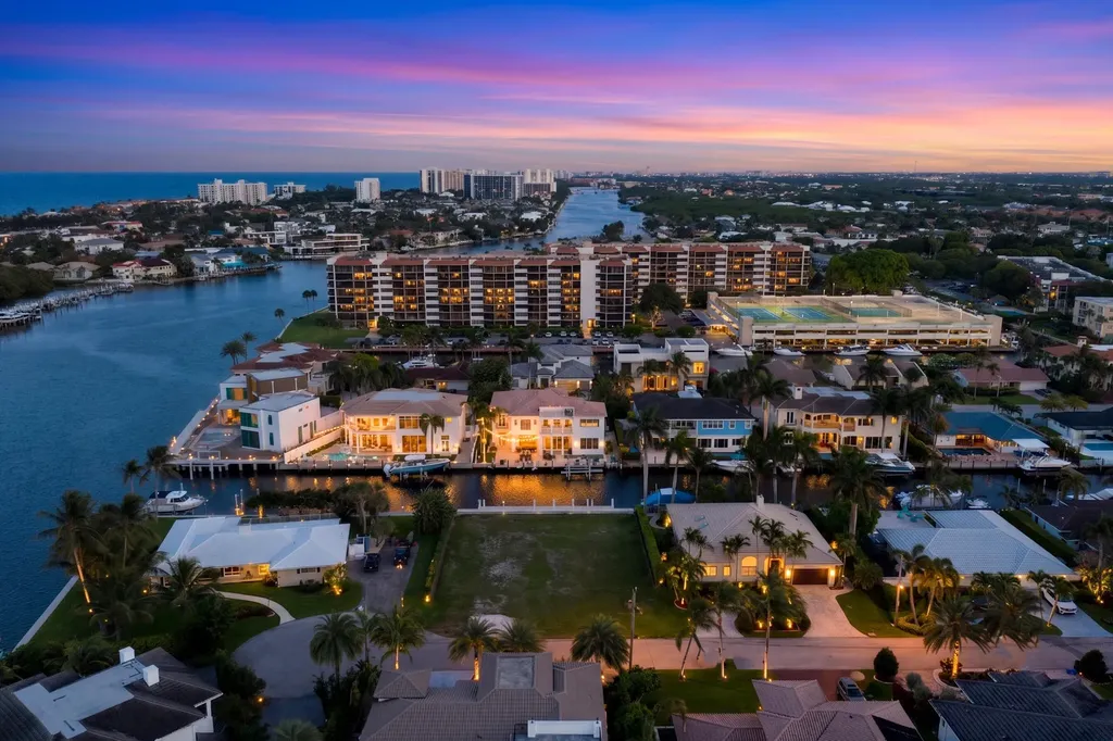 876 Forsyth Street Boca Raton FL 33487