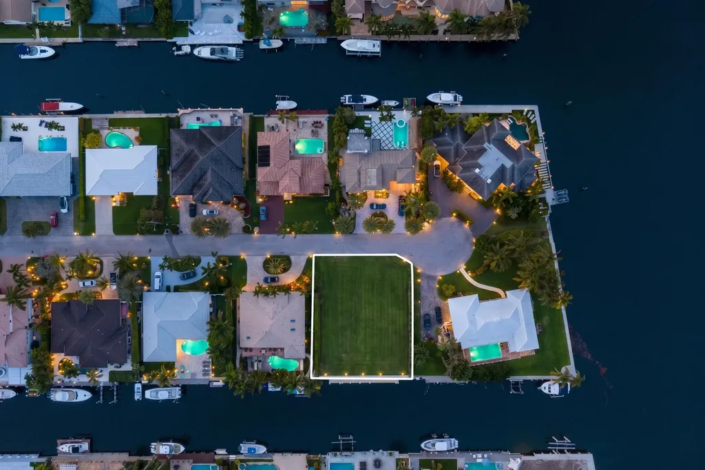 876 Forsyth Street Boca Raton FL 33487