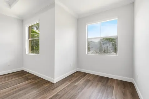 3390 NW 125th Avenue Sunrise FL 33323