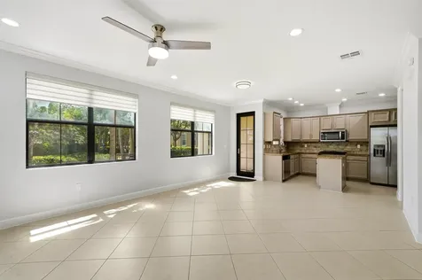 3390 NW 125th Avenue Sunrise FL 33323