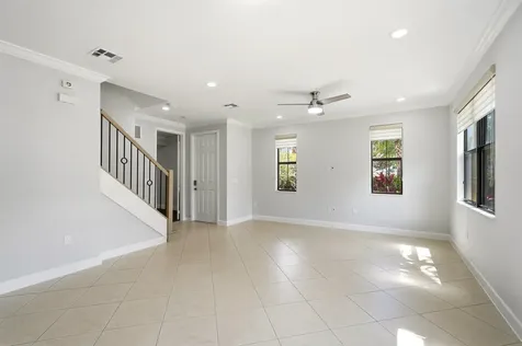 3390 NW 125th Avenue Sunrise FL 33323