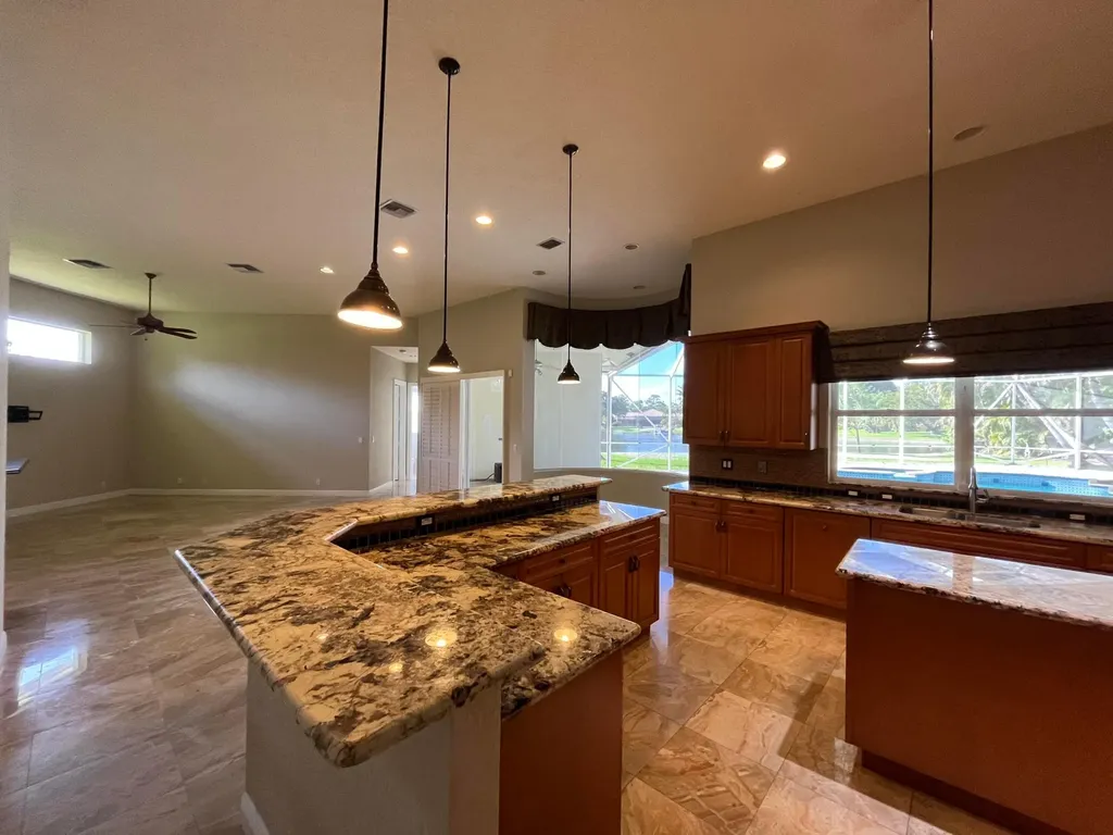 7724 NW 47th Drive Coral Springs FL 33067