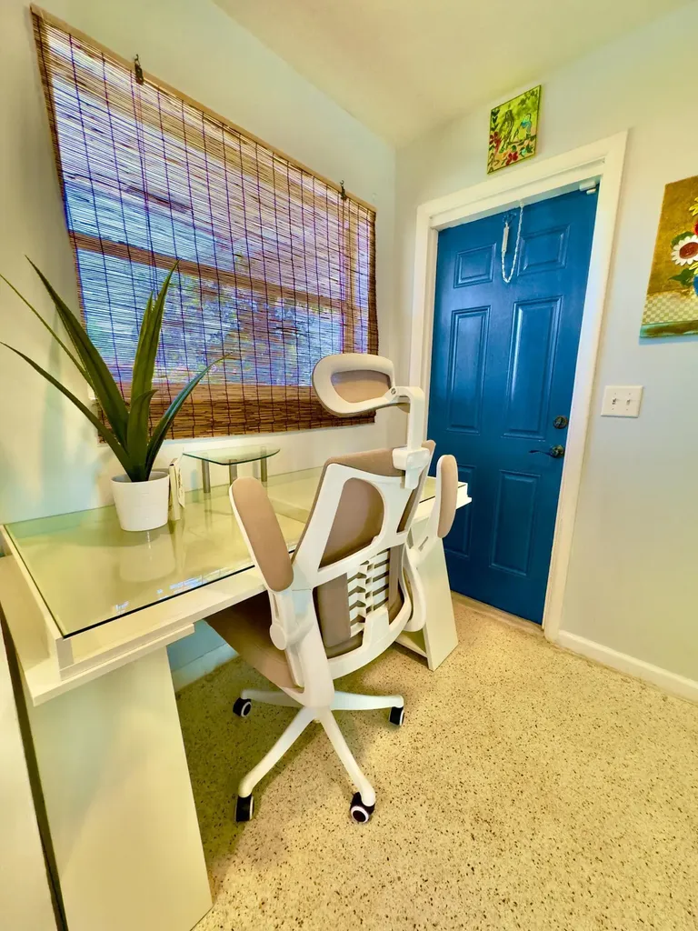 2401 Avenue Q West Palm Beach FL 33404